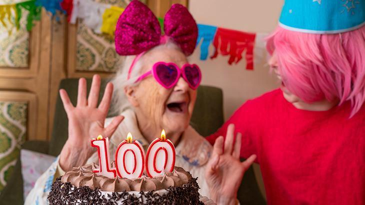 100 yaşını geçmenin sırrı ne? ‘Parti yapacağız dinlenme zamanı değil’