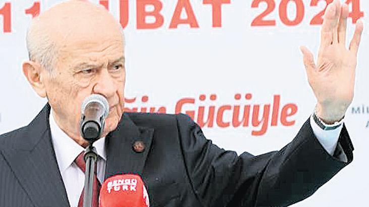 ‘Ayrı aday sinsi bir oyun’