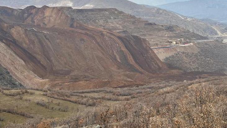 Maden sahasında son durum: 817 personel kayıp işçileri arıyor