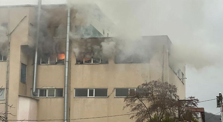 Beykoz’da fabrikada yangın! Çok sayıda ekip olay yerinde
