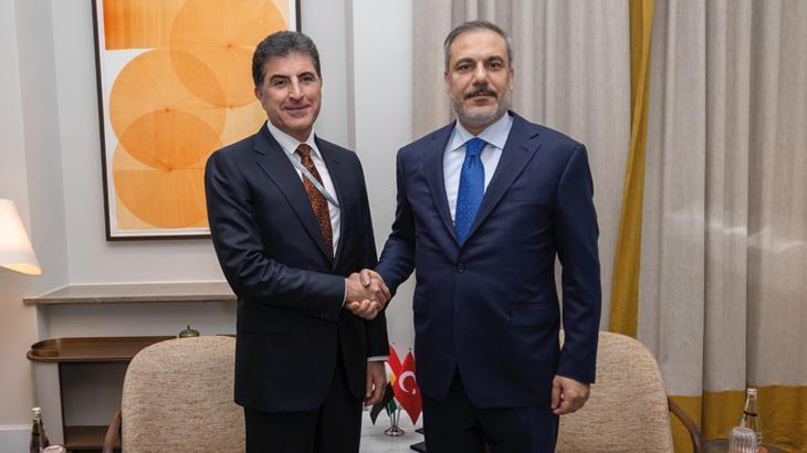 Dışişleri Bakanı Hakan Fidan, IKBY Başkanı Barzani ile görüştü