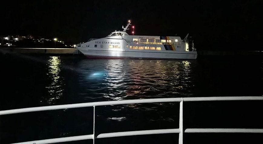Bodrum’da arızalanan feribotu Kıyı Emniyeti kurtardı