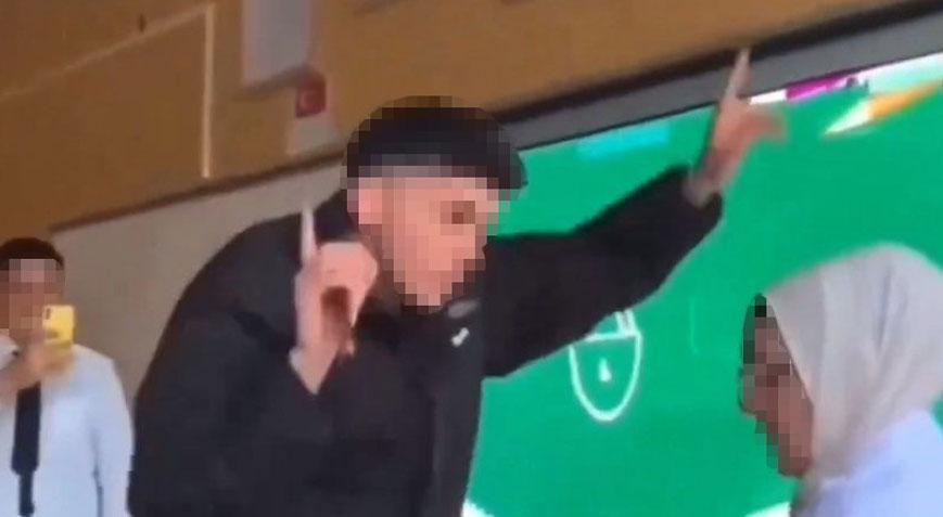 Okulda skandal! Öğretmenin karşısında oynayıp TikTok videosu çektiler