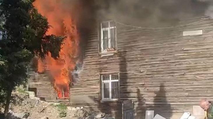 Cihangir Nusretiye Cami lojmanında yangın