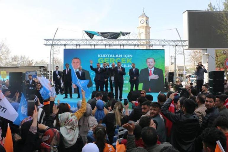 Cumhurbaşkanı Yardımcısı Yılmaz Siirt'te konuştu! 'Huzur içinde bir seçim yapıyoruz'