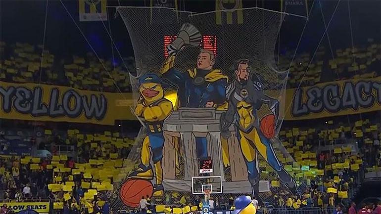 Euroleague maçında Fenerbahçe'den kongre göndermesi! Mert Hakan Yandaş sürprizi