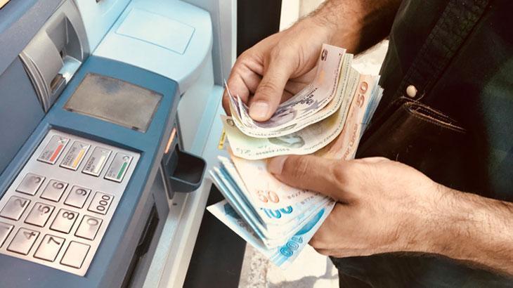 16 milyon emekli merakla bekliyor! Zamlı ikramiyeler ne zaman ödenecek?
