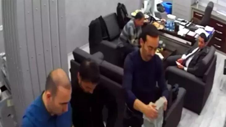 CHP il başkanlığında sayılan paralar: Partilerde elden ödeme sınırı 5 milyon liradır