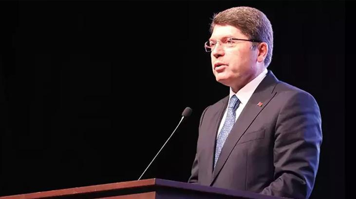 Adalet Bakanı Tunç iftar programında konuştu: Darbecilerin yaptığı anaysa ile yürüyemeyiz