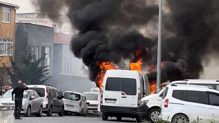 Ataşehir’de panelvan yangını