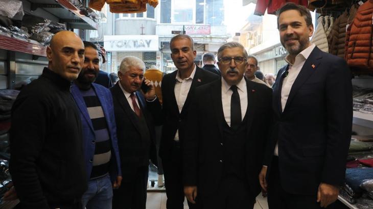 Bakan Bayraktar Hatay’da: Konutların bir kısmı teslim edildi