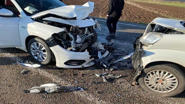 Diyarbakır’da feci kaza! Kafa kafaya çarpıştılar: 1 ölü, 2 yaralı