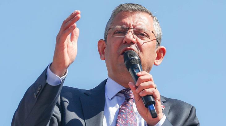 Mitingde ‘İnadına CHP inadına sol’ sloganı atıldı! Özgür Özel: Evladım o mesajı mı verdik şimdi?