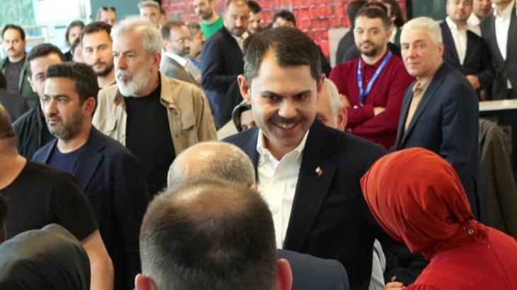 Murat Kurum, AK Parti İstanbul İl Başkanlığı’na geldi