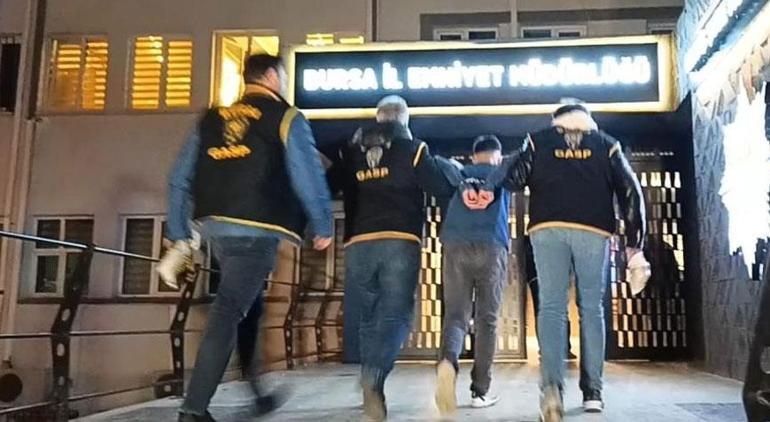 Bursa'da kar maskeli silahlı soygun!cular 8 saat sonra yakalandı! İfadeleri ortaya çıktı