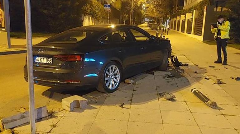 Kadıköy’de otomobil ile motosiklet çarpıştı! Yaralılar var