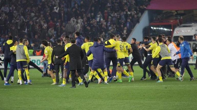 Osayi-Samuel, Trabzonspor maçı sonrası sessizliğini bozdu! 'Nasıl nefsi müdafaa olmaz?'