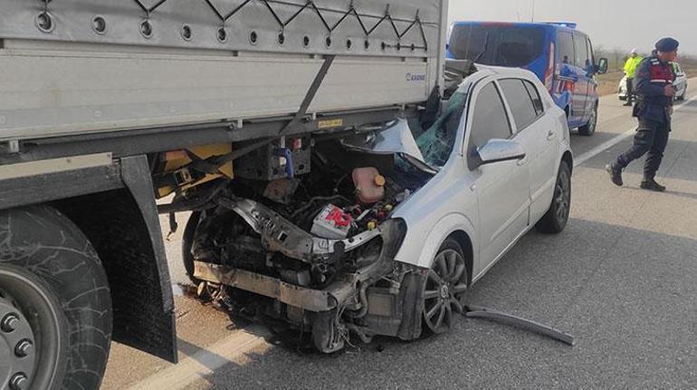 Konya'da feci kaza! Sürücü ağır yaralandı