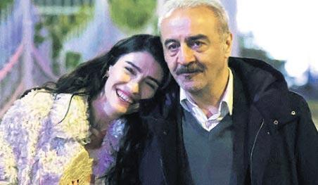 ‘Dilber’den önce sahne yapıyormuşum’