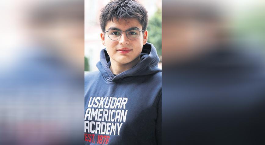 Dartmouth’a burslu kabul edildi