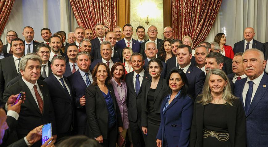 Özgür Özel: Sayın Erdoğan’ı dinlemeden müzakerelere kapıları kapatmam