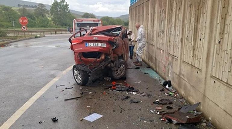 Sancaktepe’de feci kaza! Kontrolden çıkan otomobil dehşet saçtı