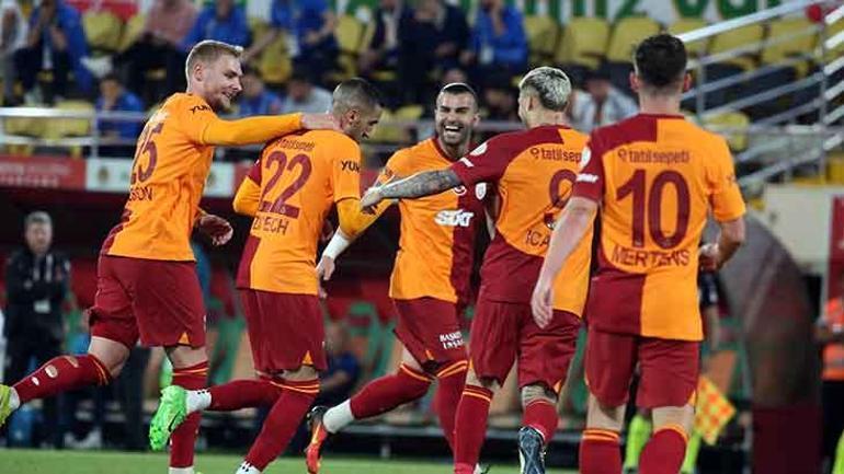 Mehmet Özdilek'ten Galatasaraylı yıldıza eleştiri: İnanılmaz düşüş yaşıyor! Sebebi bilinmiyor