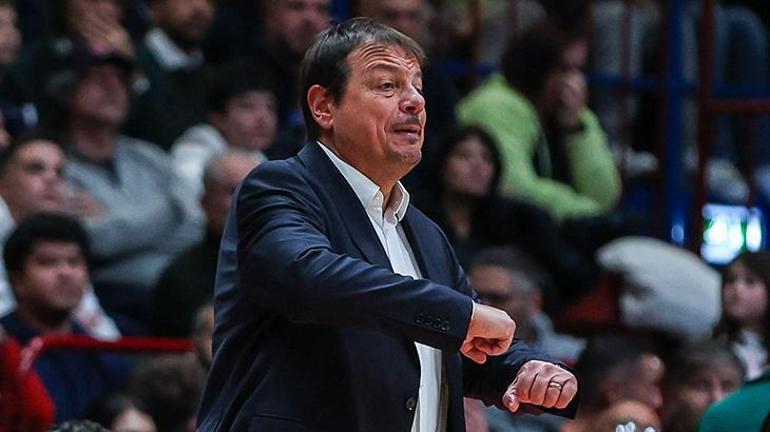 Ergin Ataman çıldırdı: Bu adam kim? Benim soyunma odamda ne yapıyor?