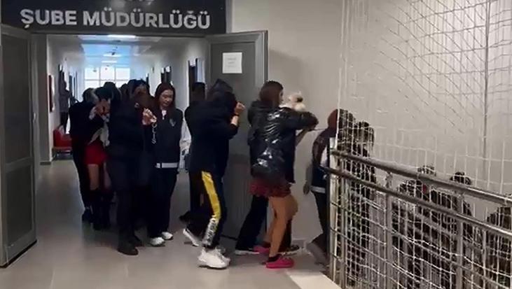 Masaj salonuna fuhuş baskını