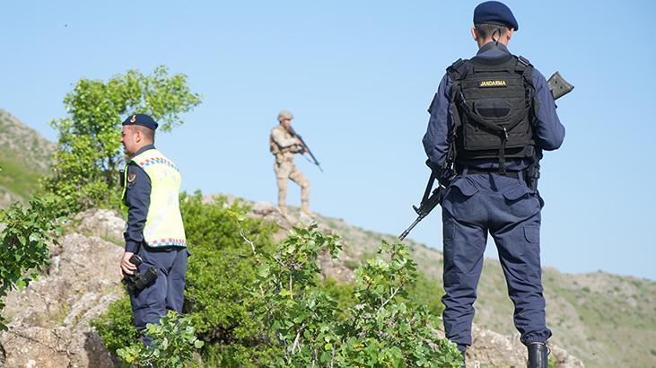 Jandarma ‘Ağlayan Gelin’in başından başından ayrılmıyor