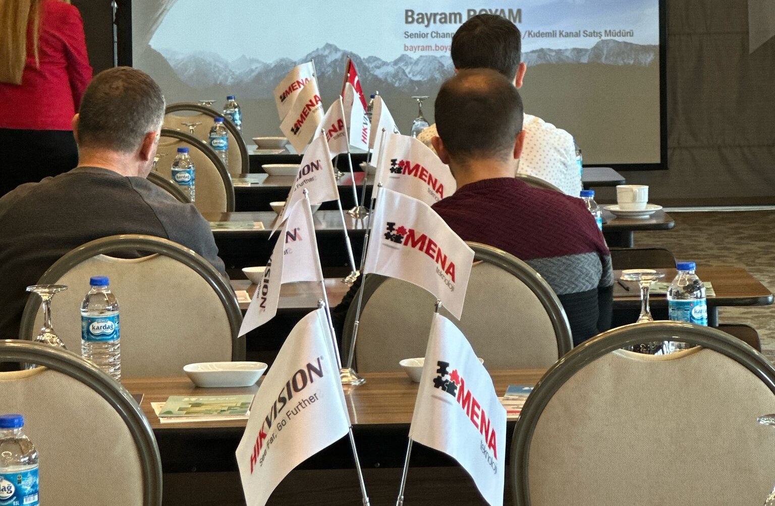 Mena Teknoloji: Bilişim ve Yazılım Çözümleri