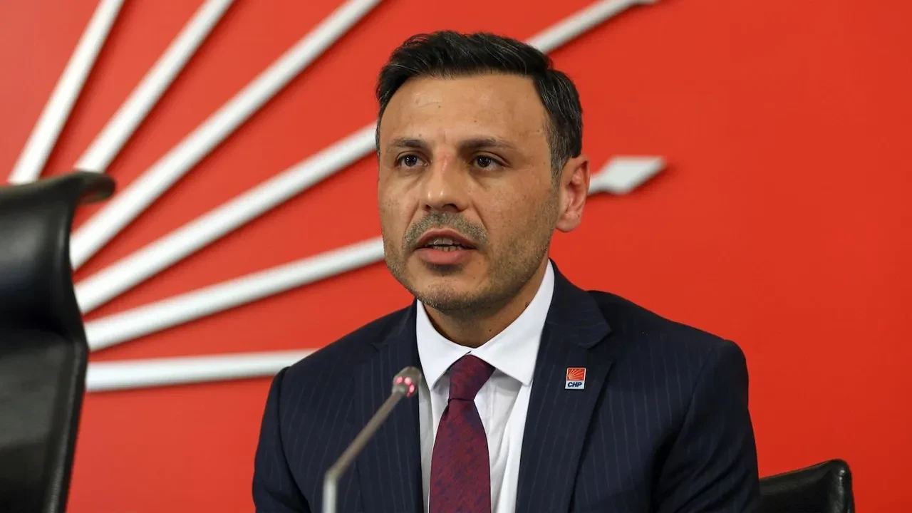 CHP İstanbul İl Başkanı Özgür Çelik Hakkında Soruşturma Başlatıldı!