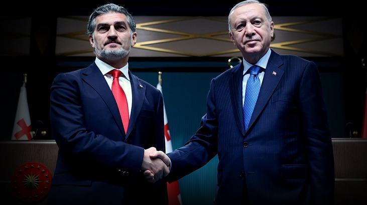Cumhurbaşkanı Erdoğan, Gürcistan Cumhurbaşkanı Kavelaşvili ile Telefon Görüşmesi Yaptı