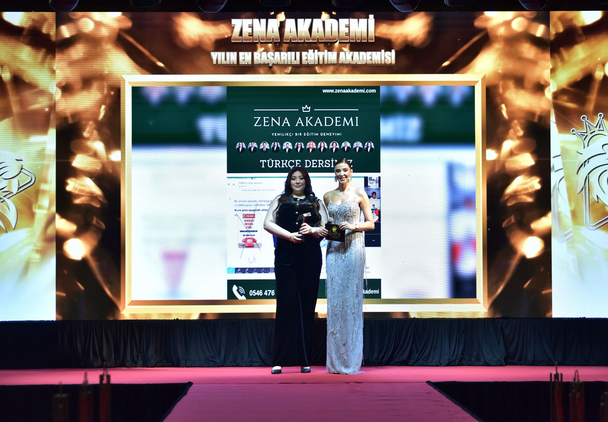 SAHNEDE ALKIŞLAR ZENA AKADEMİ İÇİN YÜKSELDİ!