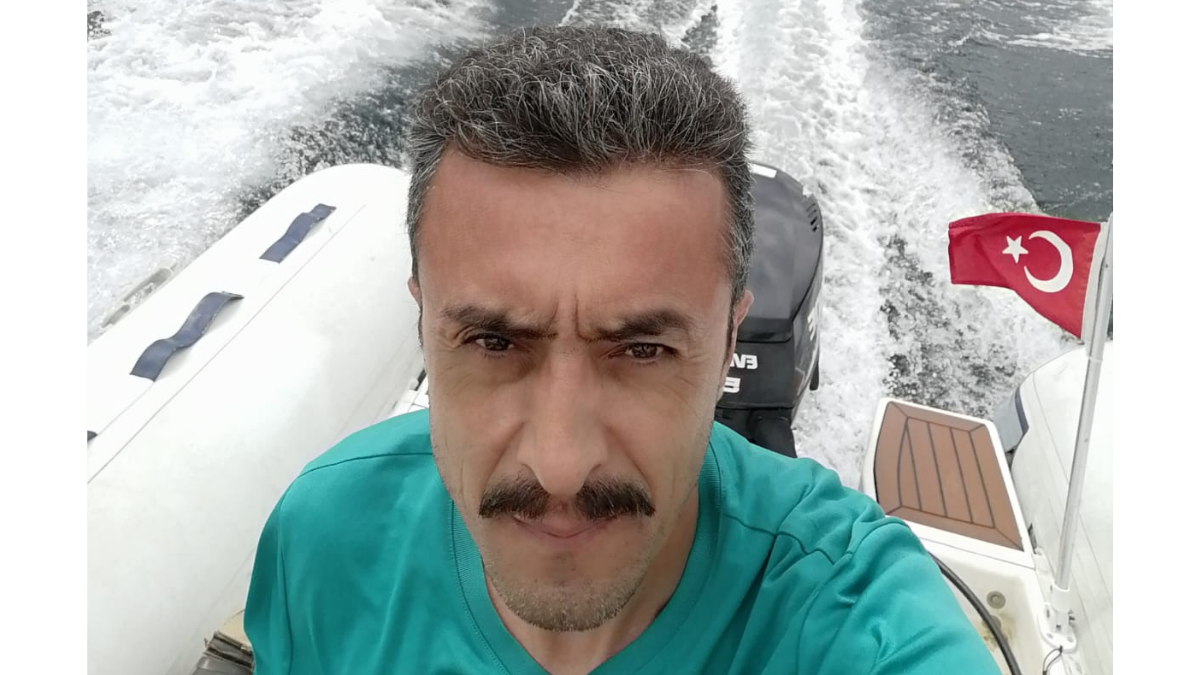 Mobilya Dünyasının Parlayan Yıldızı: Ünlü Mobilyacı Ercan Demirtaş