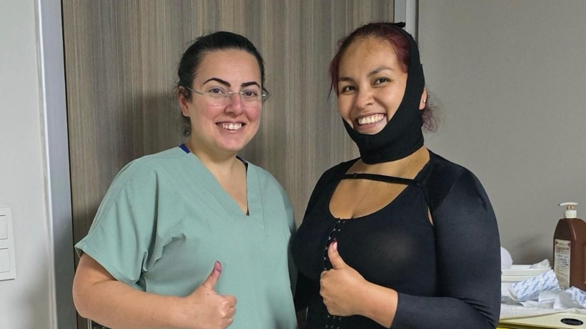Anneler İçin Estetikte Değişim Zamanı: Dr. Sinem Sezer’den Özel Çözümler