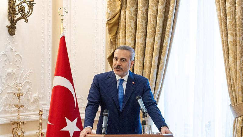 Hakan Fidan Londra’da İş Dünyasıyla Görüştü, Chatham House’ta Konuştu