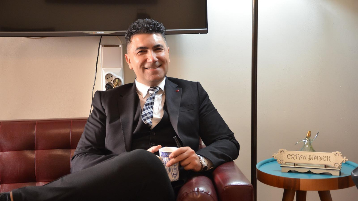 Ertan Şimşek: “Zihinsel Dönüşüm, Kişisel Başarının Yeni Anahtarıdır”