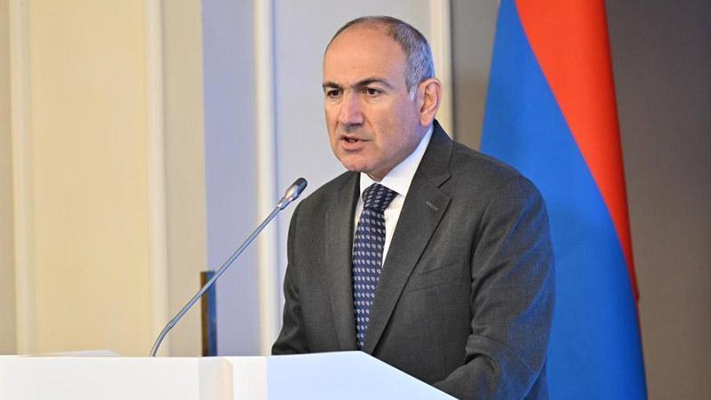 Paşinyan: Türkiye ve Gürcistan Üzerinden Demir Yolu Bağlantısı Açıldı