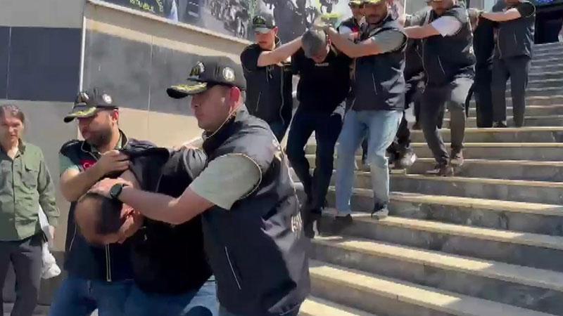 KÜÇÜKÇEKMECE’DE ŞÜPHELİ ÖLÜM! BORÇ İDDİASI VE ZORLA TUTMA SORUŞTURMASI