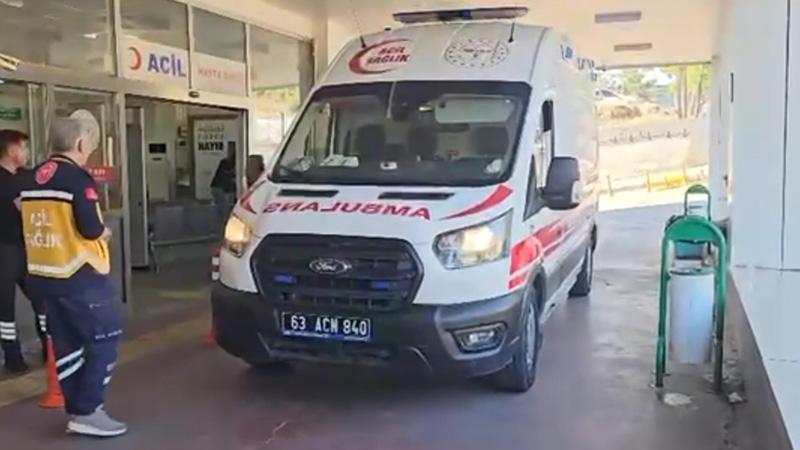 Bahçede Yılana Ateş Açıldı: 5 Kişi Yaralandı