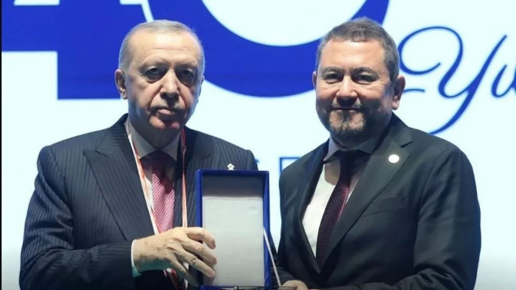 Nazım Torbaoğlu’na Cumhurbaşkanı Erdoğan’dan Anlamlı Ödül