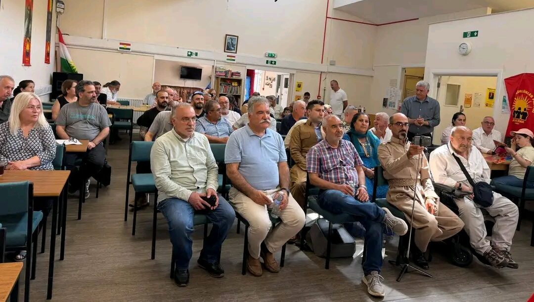Londra’da Siyasi Konferans: “Kolektif Haklar” Tartışmaları Öne Çıktı