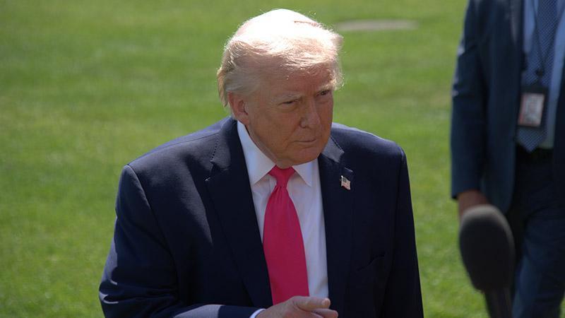 TRUMP’TAN DİKKAT ÇEKEN İRAN AÇIKLAMASI: “ARTIK BEDELİNİ ÖDEYECEKLER”