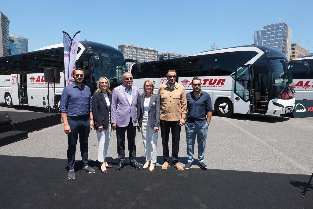 Altur Turizm 50. Yılında Filosunu Büyüttü: 30 Yeni Otobüs Teslim Alındı