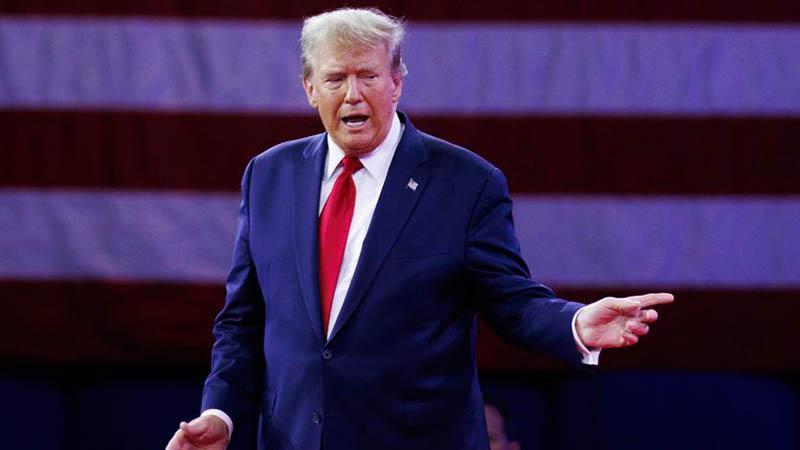 Trump’tan İngiltere Başbakanı Starmer’a Sert Eleştiri: “İstifa Edecek”