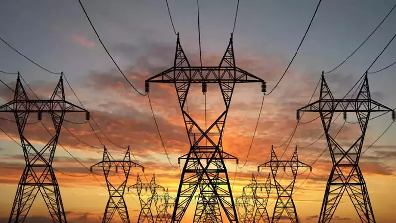 Türkiye’nin elektrik kurulu gücü 125 bin MW’ı aştı