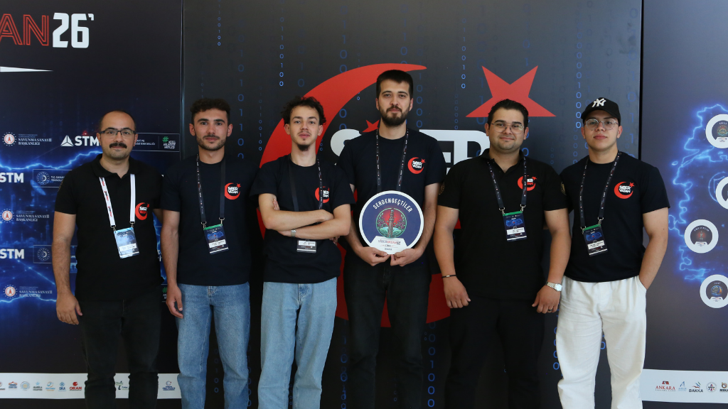 SERDENGEÇTİLER SİBER VATAN’I SALLADI: 26 TAKIM ARASINDAN GELEN TARİHİ TÜRKİYE ŞAMPİYONLUĞU