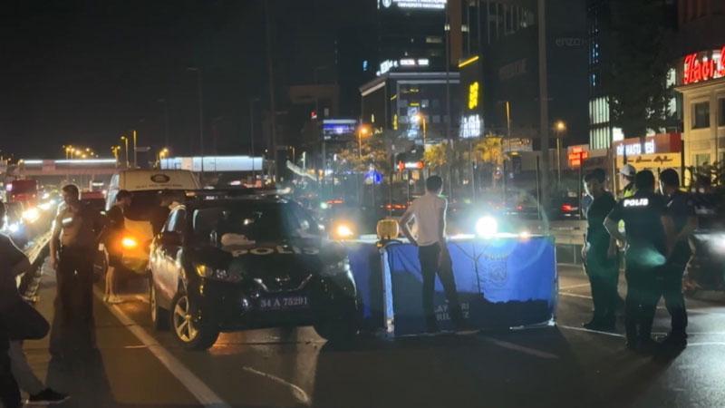 Bakırköy D-100’de Feci Kaza: Yolun Karşısına Geçen Yaya Hayatını Kaybetti