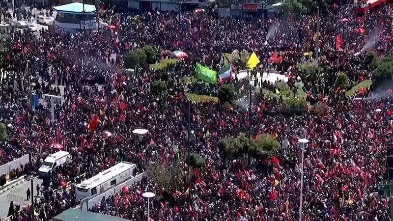 İran’da Son Veda: Ayetullah Hamaney Meşhed’de Toprağa Veriliyor!